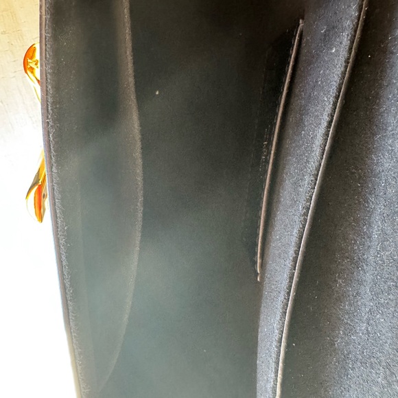 Louis Vuitton Limited edition Twist monogram Geometric Shoulder-cross body Bag. - Picture 15 of 16